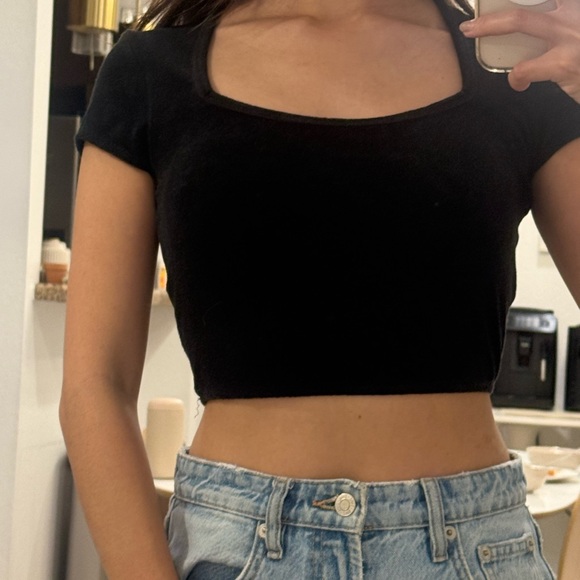 ALO Yoga Black Square Neck Crop Top - Picture 2 of 2